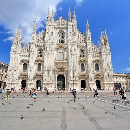 Duomo Hotel & Apartments 4*