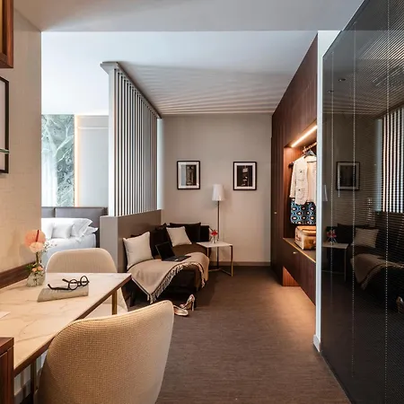 Duomo Hotel & Apartments 4* Milan
