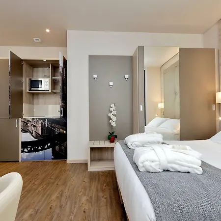 Duomo Hotel & Apartments