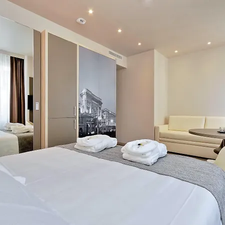 Aparthotel Duomo Hotel & Apartments 4*
