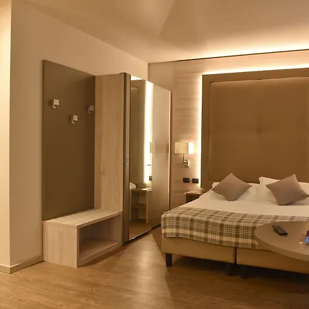 Lägenhetshotell Duomo Hotel & Apartments 4*